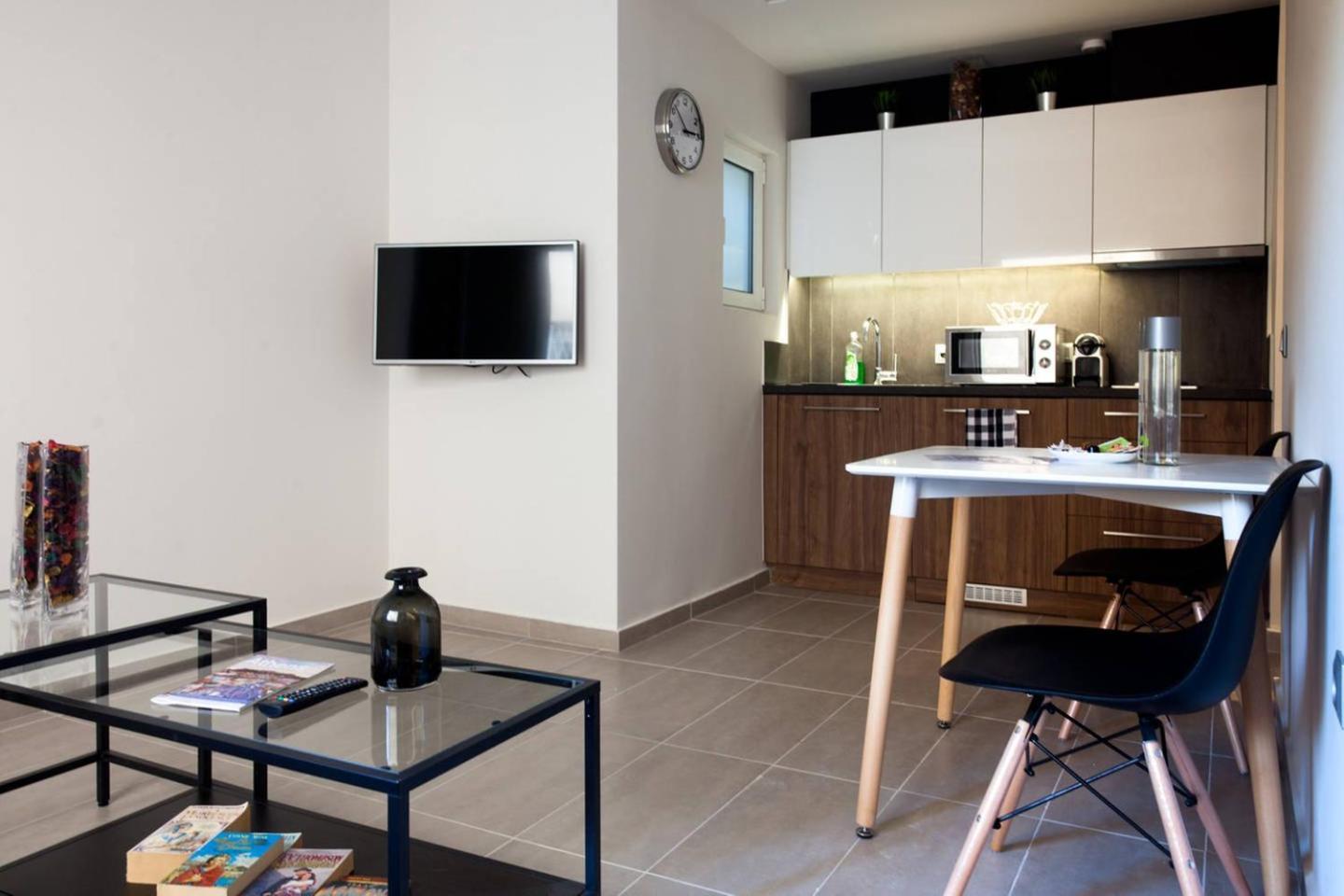 Toni'S Charming Apartment In The Thisseo Station Athen Eksteriør billede