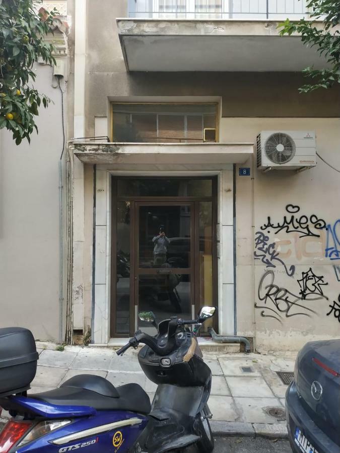 Toni'S Charming Apartment In The Thisseo Station Athen Eksteriør billede